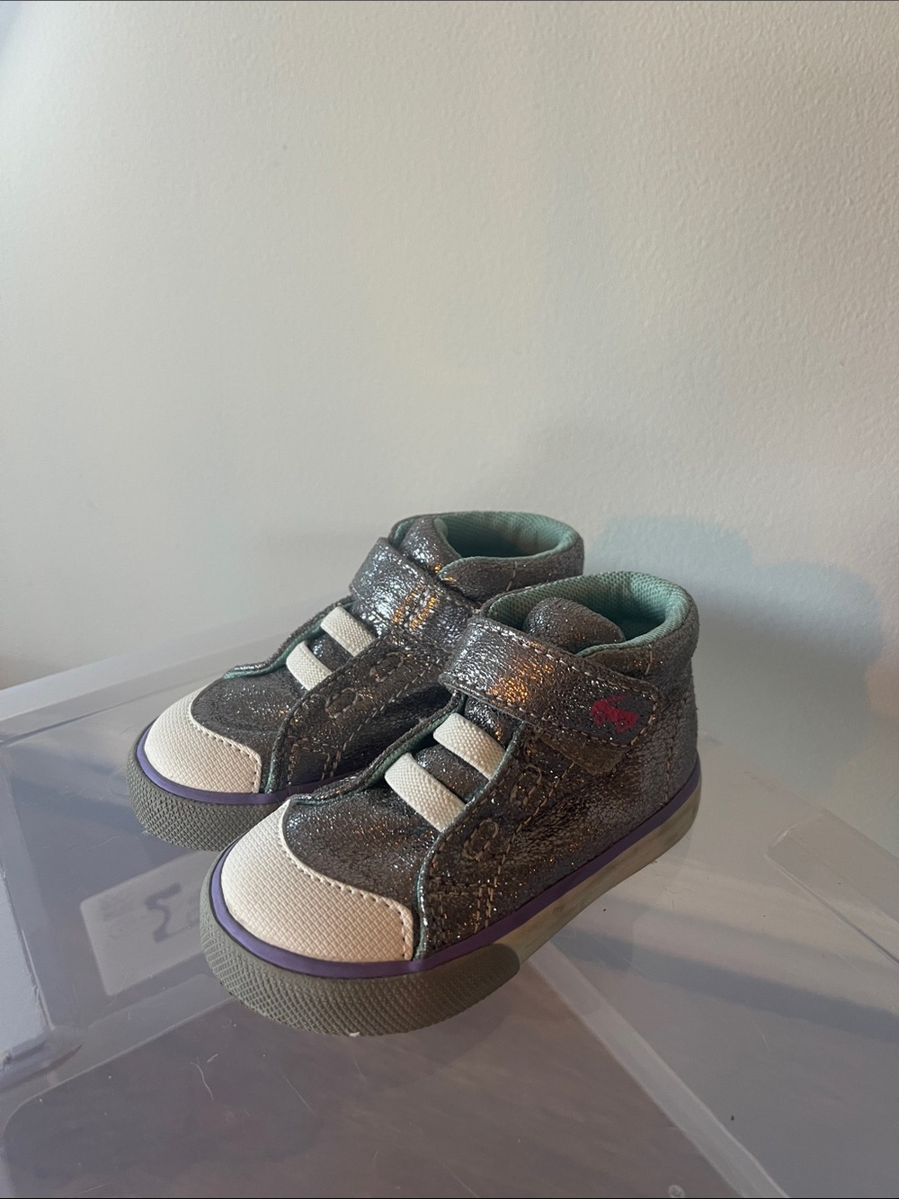 See Kai Run Glitter High-Top Sneakers size 5